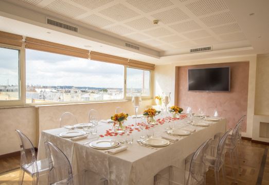 호텔 다이애나 루프 가든 루프탑 테라스 이미지