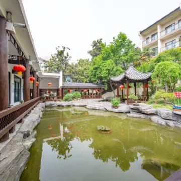 琅琊山榮逸山水飯店 琅琊寺附近的飯店