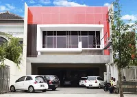 Great Star Premium Homestay Hotels in Blimbing