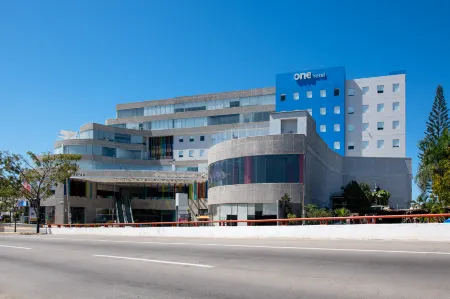 One Puerto Vallarta Aeropuerto