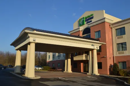 Holiday Inn Express & Suites Selinsgrove - University Area Отели в г. Snyder County