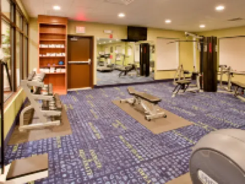 Holiday Inn Express & Suites SAINT ROBERT - LEONARD WOOD by IHG Hoteles en St. Robert