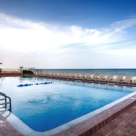 Spark by Hilton Ormond Beach Oceanfront