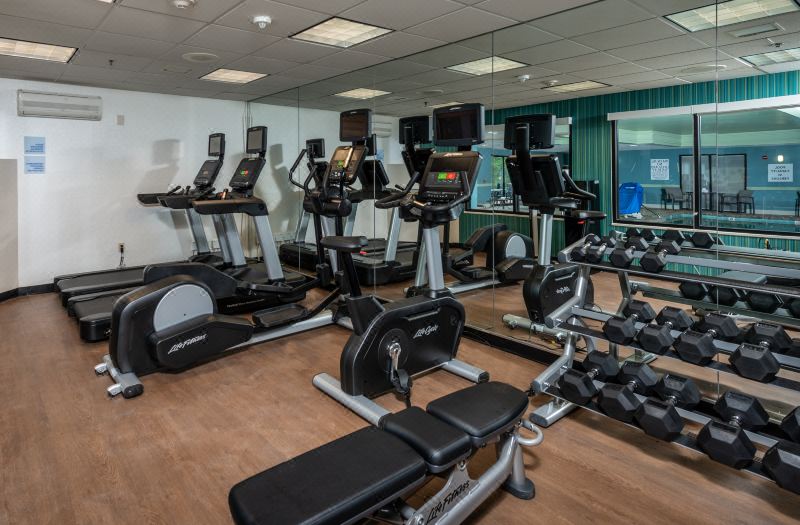 Holiday Inn Express Newport North - Middletown by IHG photo 5