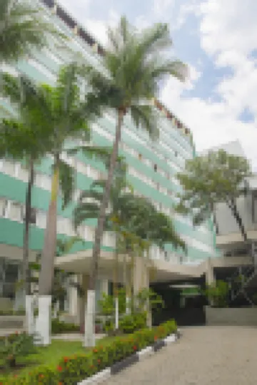 Rede Andrade Barra Hotels near Porto da Barra