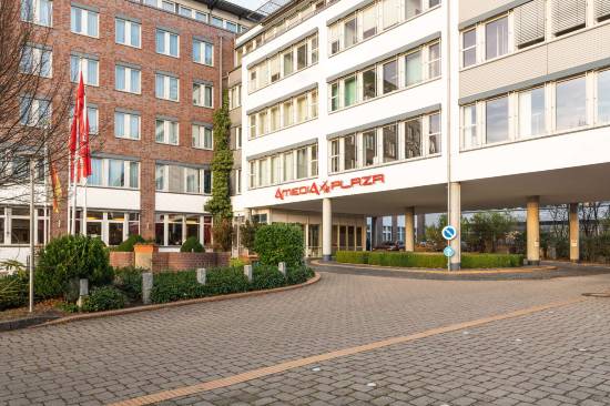 Plaza Schwerin, Sure Hotel Collection by Best Western-Schwerin Updated 2022  Room Price-Reviews & Deals | Trip.com