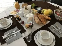 Logis la Bastide des Golfs - breakfast