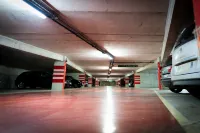 Holiday Inn Express ARRAS by IHG - parking