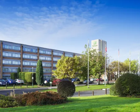 Holiday Inn LONDON - GATWICK AIRPORT by IHG Hotels in Horley