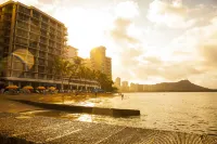 OUTRIGGER Reef Waikiki Beach Resort