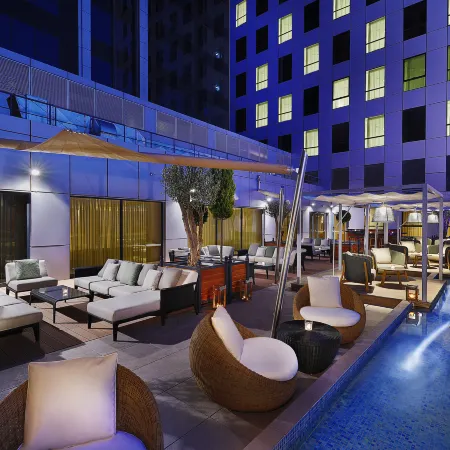 Park Mall Hotel & Conference Center