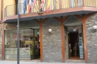 Hotel Sant Jordi by Alegria Hotels near Museu Fàbrica Reig