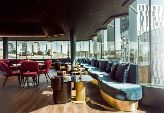 래디슨 블루 로열 바이킹 욕실 레인폴 샤워