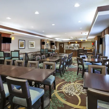 Staybridge Suites Columbia-Hwy 63 & I-70 by IHG