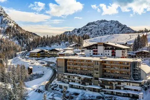 팔켄슈타이너 호텔 존넨알페