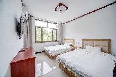 Luanping Cuijia Courtyard Hotels near Jinshanling Great Wall