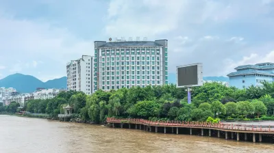 Binjiang Hotel Отели в г. Меншань