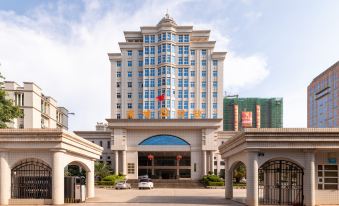 Vienna Hotel (Nanxiong Times Plaza)