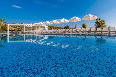 Lindos White Hotel & Suites Các khách sạn gần Stegna Mare