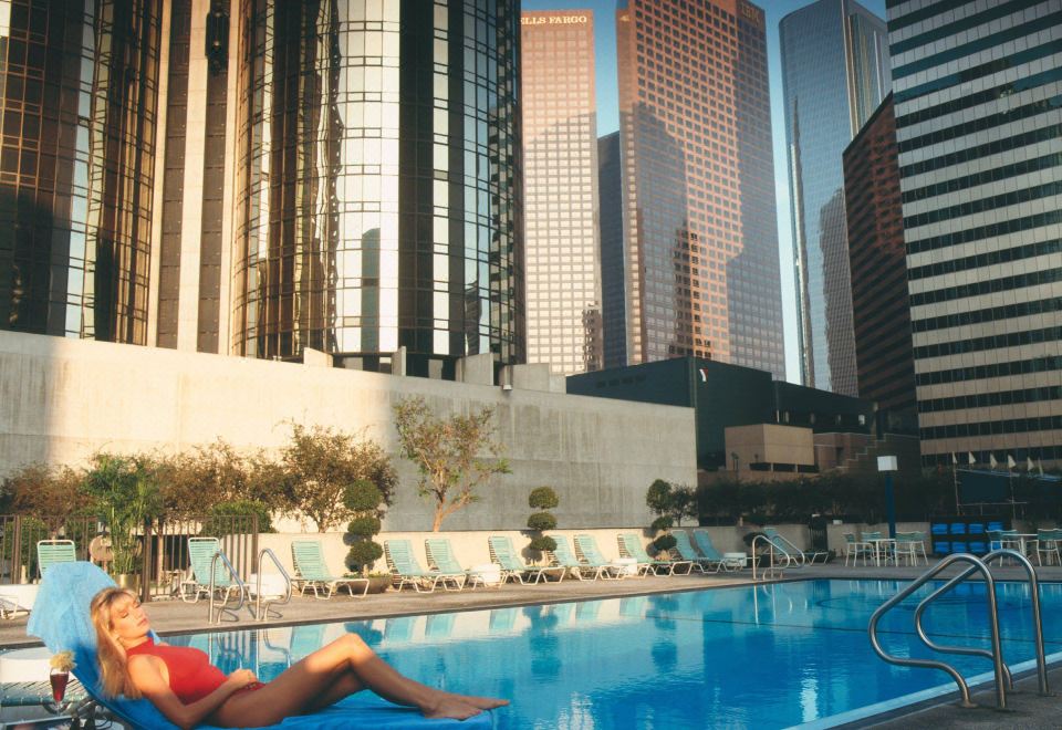 3. 더 웨스틴 보나..