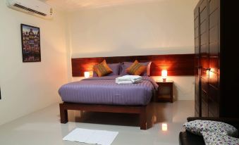 Thathong House - Housity