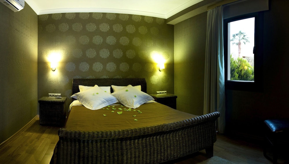 Sandima 37 Suites Hotel