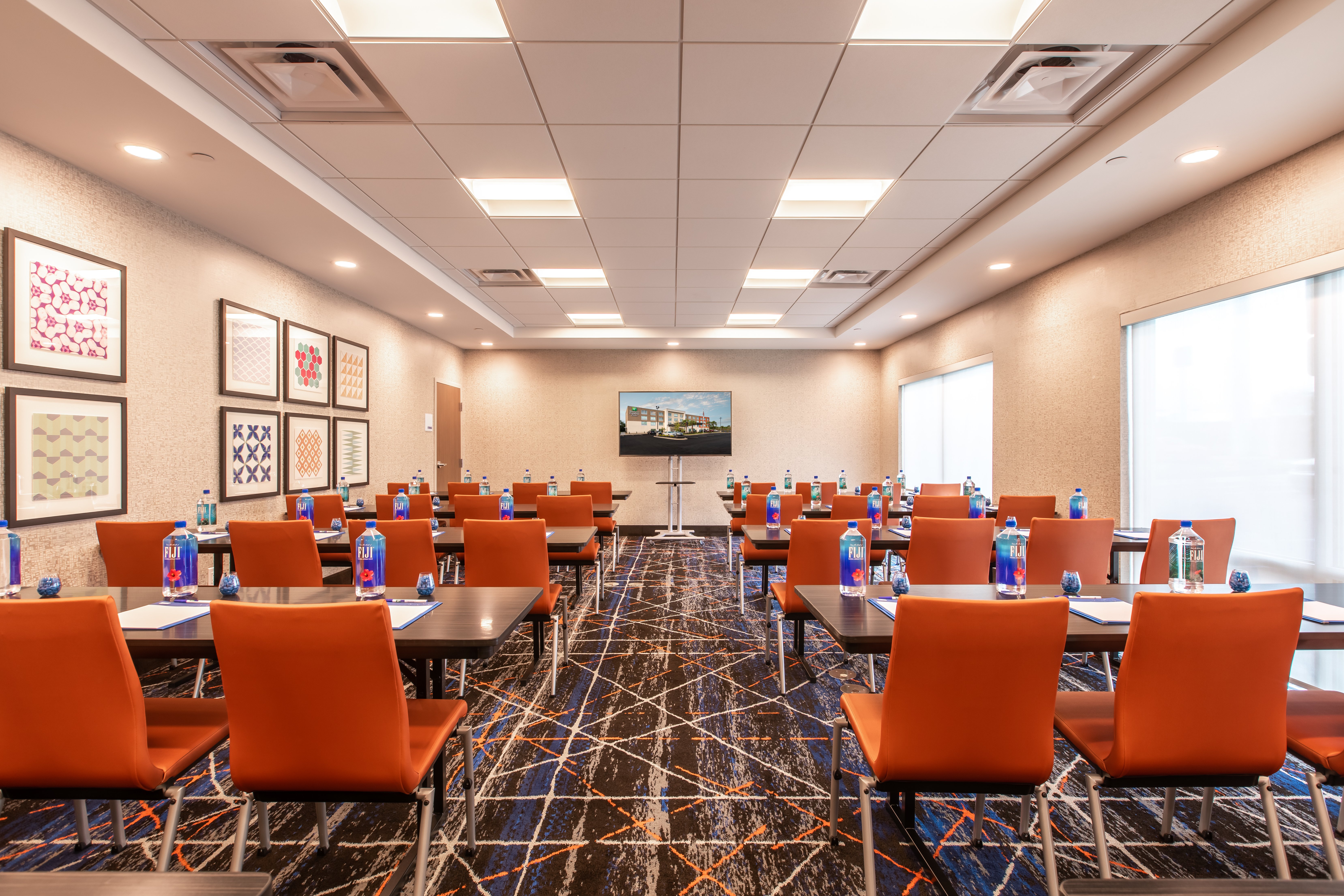 Holiday Inn Express & Suites Greenville S- Piedmont, an Ihg Hotel