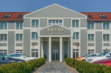 Hotel Arche Отели рядом с достопримечательностью «Museum of Coins and Medals of Pope John Paul II in Czestochowa»