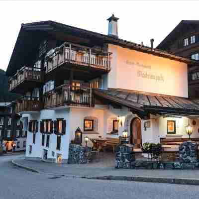 Hotel Madrisajoch Hotel Exterior