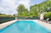 Country Inn & Suites by Radisson, Burlington (Elon), NC Hotels in Burlington