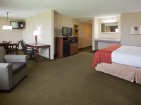 DoubleTree by Hilton Austin Hotels in Austin