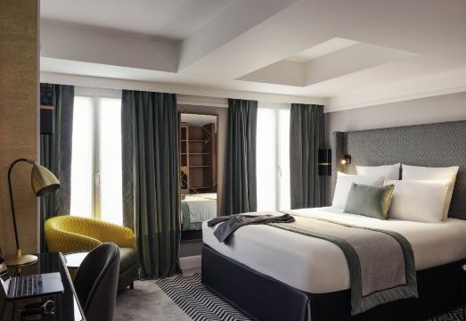 머큐어 파리 오페라 가르니에