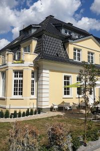 Best 10 Hotels Near Joy Buakhaw - Traditionelle Thai Massage from GBP  /Night-Bad Oeynhausen for 2022 | Trip.com