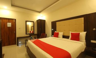 OYO 26193 Hotel Maple Suites