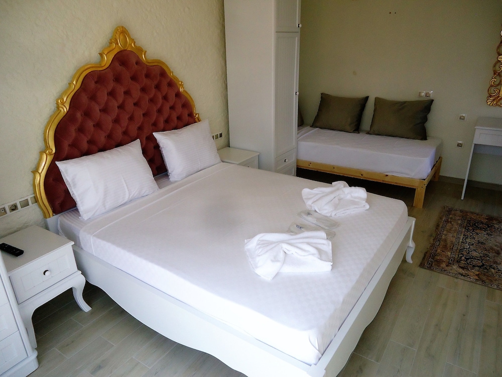 Alacati Grand Eldoris Otel (Grand Alacati Boutique Hotel)