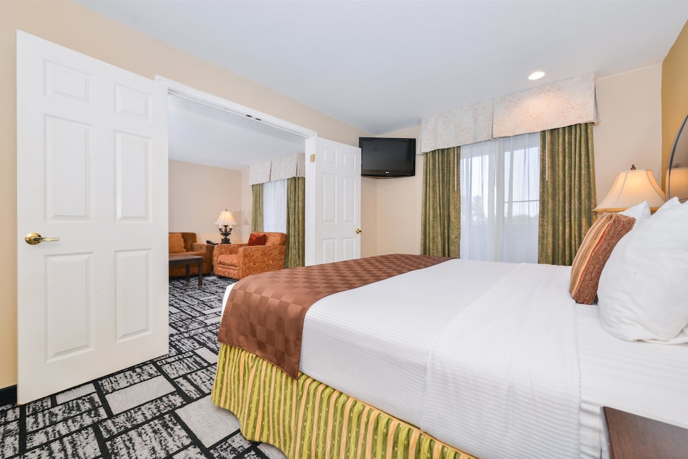 Best Western Plus Meridian Inn & Suites, Anaheim-Orange