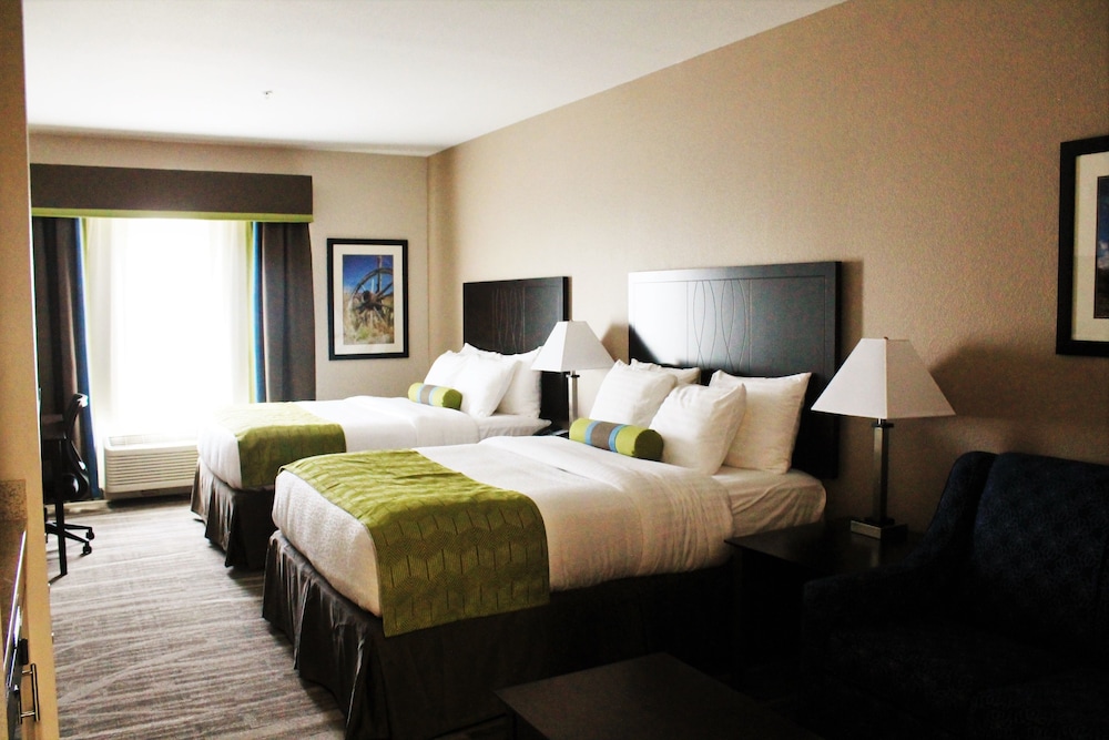 Best Western Plus Denver City Hotel and Suites