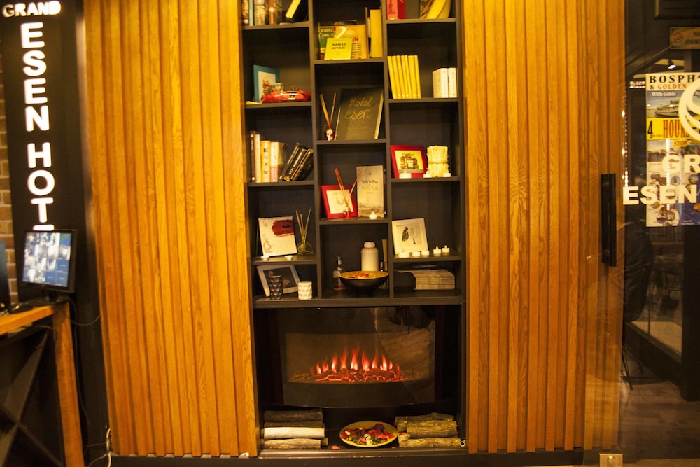 Grand Esen Hotel