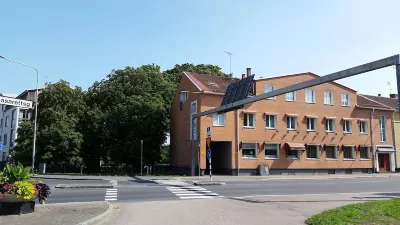 Rum i Centrum Hotels near Ädelfors Gruv- och mineralmuseum