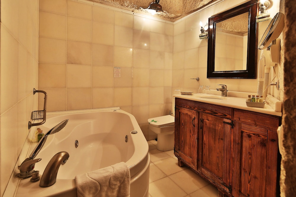 Cappadocia Cave Suites