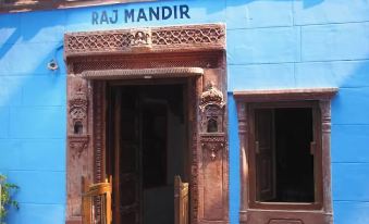 Raj Mandir Boutique Home Stay