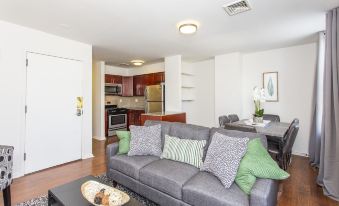 Perfect Northern Liberties Gem