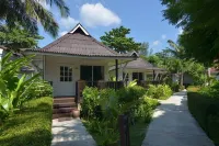 Nakara Long Beach Resort