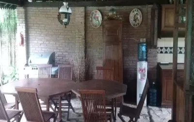 Villa 2 Bedroom at Joglo Java Dua Các khách sạn ở Gunung Pati