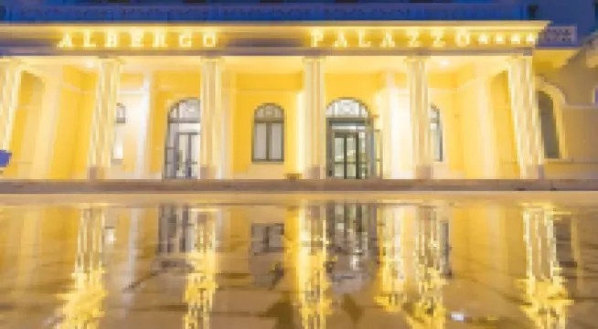 Albergo Palazzo - Terme e Centro Benessere Hotel a 