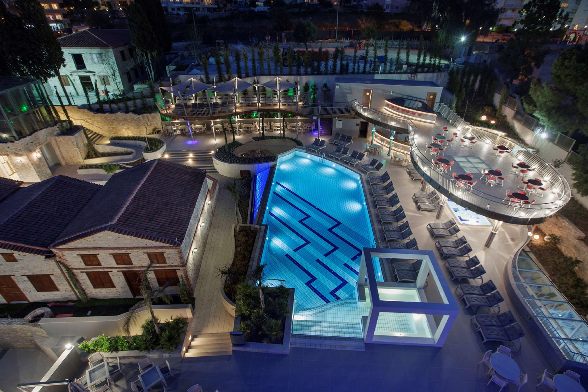 DoubleTree by Hilton Kusadasi