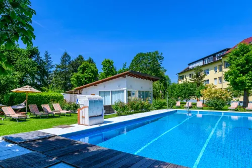 Hotel Hirschen in Freiburg-Lehen - Pools
