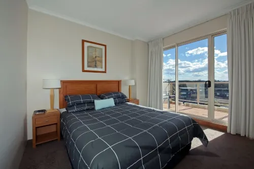 Barrington, 707/35-45 Shoal Bay Road