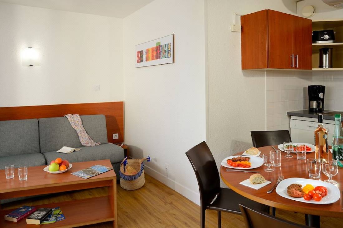 Residence Residéal Antibes-Antibes Updated 2022 Room Price-Reviews & Deals  | Trip.com