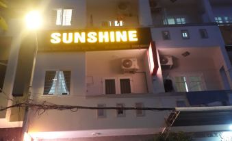 Sunshine Hotel